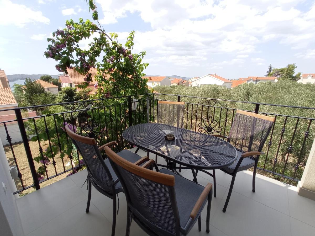 Apartments Vodopija 300M To The Beach スベティ・フィリップ・イ・ヤコブ エクステリア 写真