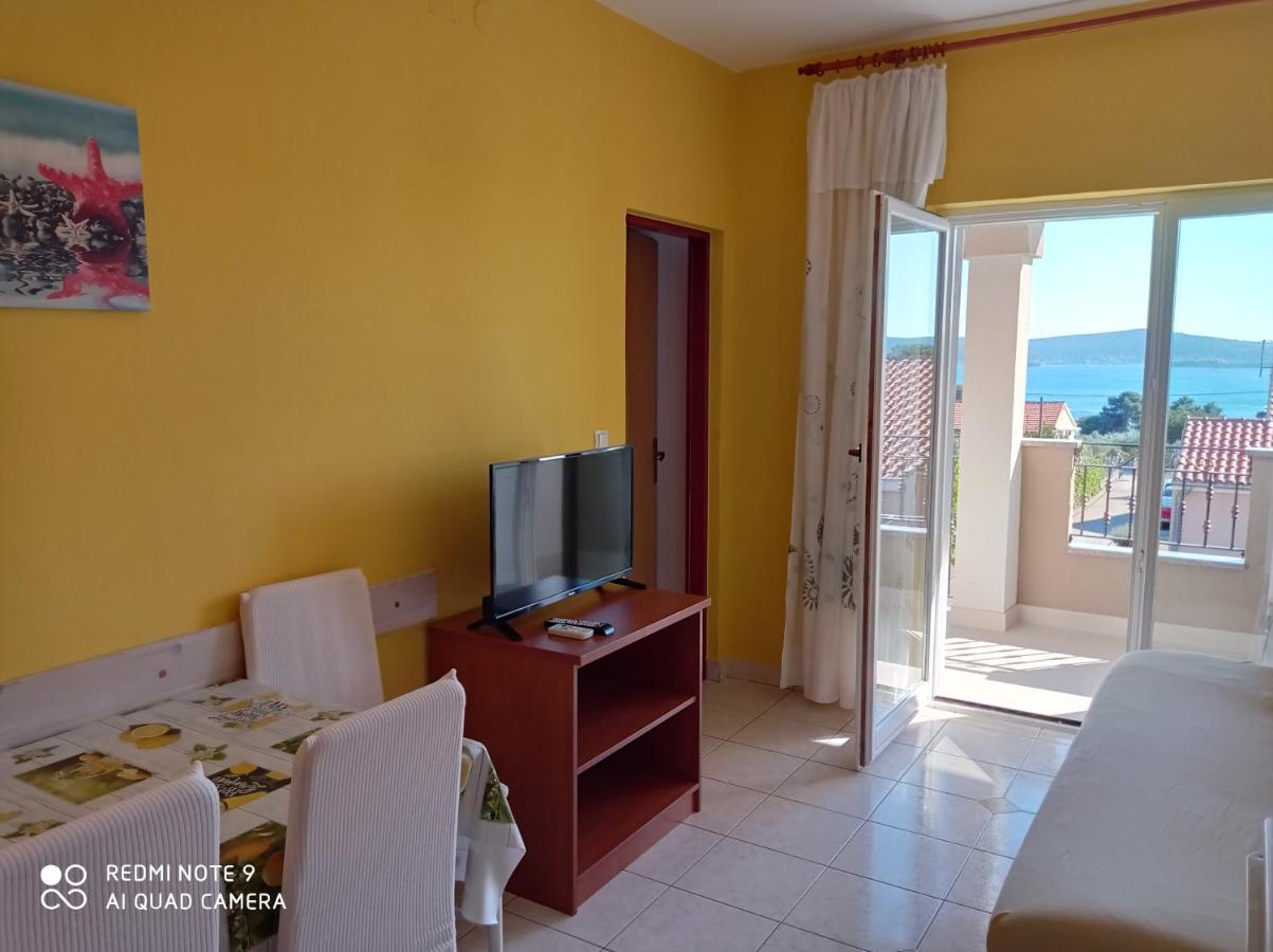 Apartments Vodopija 300M To The Beach スベティ・フィリップ・イ・ヤコブ エクステリア 写真