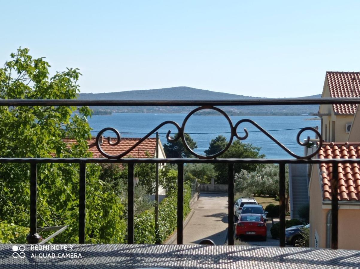 Apartments Vodopija 300M To The Beach スベティ・フィリップ・イ・ヤコブ エクステリア 写真
