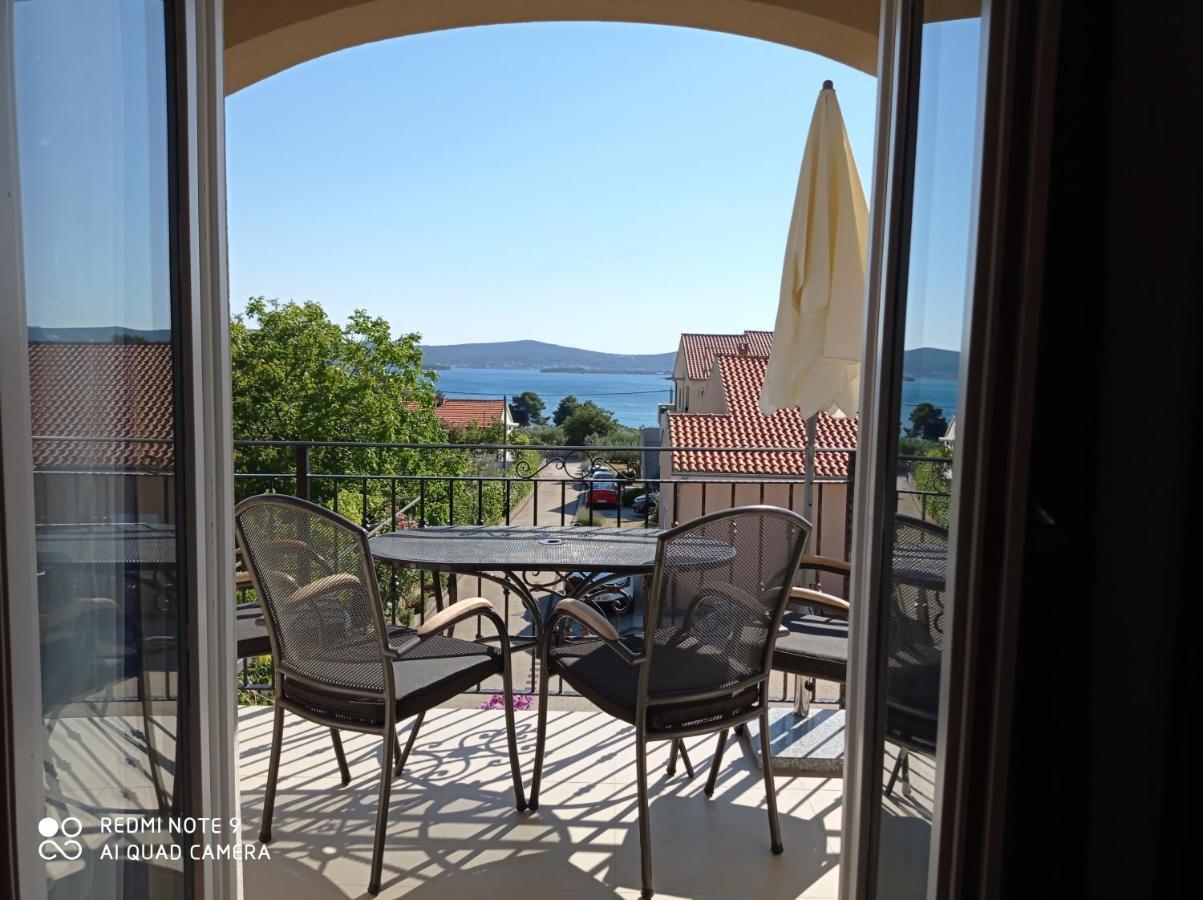 Apartments Vodopija 300M To The Beach スベティ・フィリップ・イ・ヤコブ エクステリア 写真