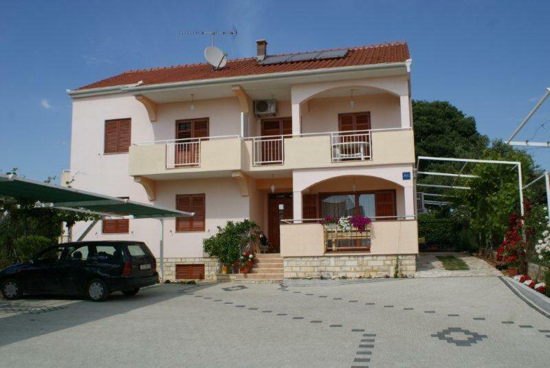 Apartments Vodopija 300M To The Beach スベティ・フィリップ・イ・ヤコブ エクステリア 写真